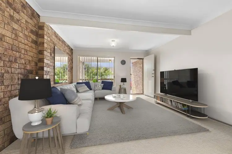 2/410 Chatswood Road, Shailer Park QLD 4128