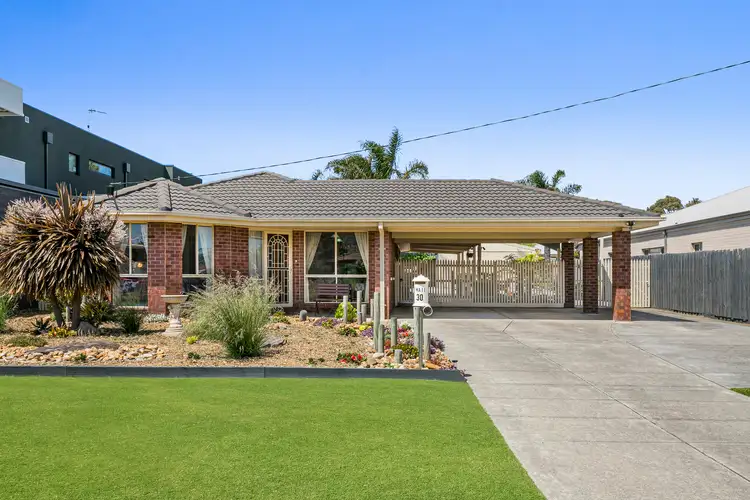 30 Coveside Avenue, Safety Beach VIC 3936