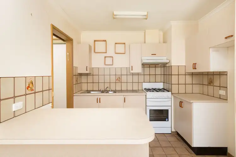Sixth view of Homely block of units listing, 1 & 2/30 Campbell Avenue, Wodonga VIC 3690