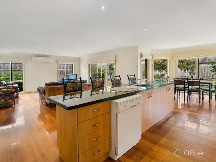 Fifth view of Homely house listing, 4 Buckingham Place, Frankston South VIC 3199