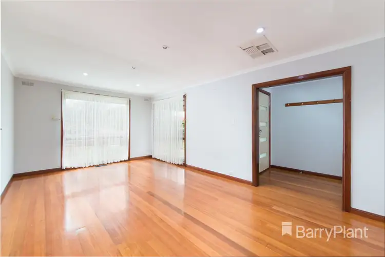 Second view of Homely house listing, 5 Tawonga Street, Broadmeadows VIC 3047