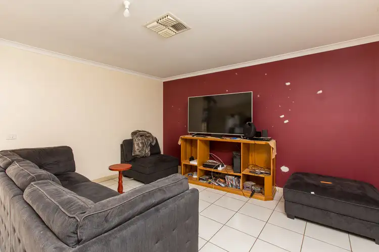 Sixth view of Homely house listing, 5 Kittyhawk Court, Mildura VIC 3500