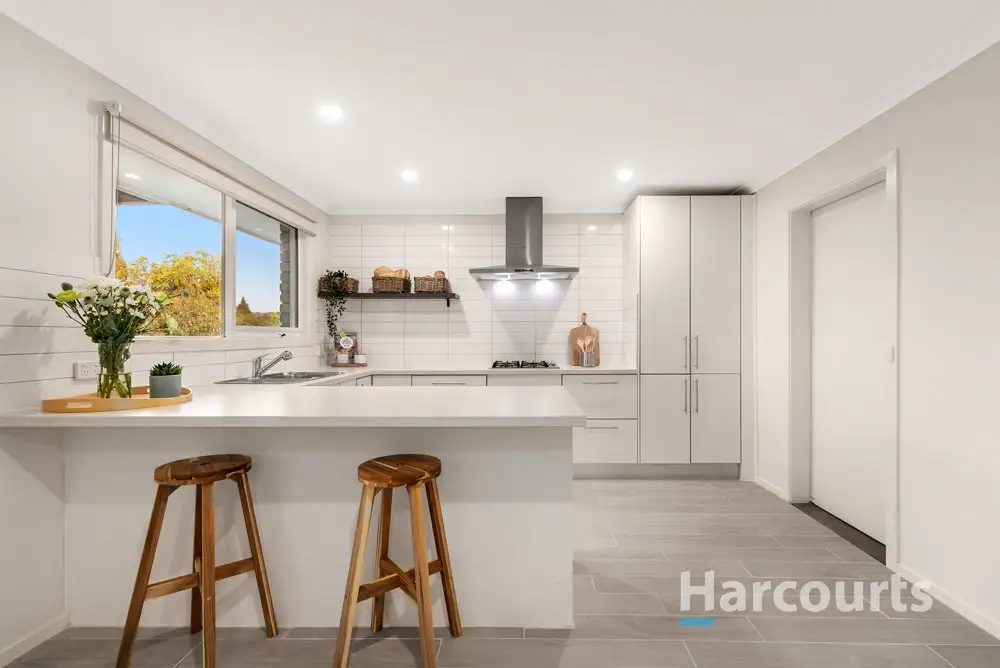 Main view of Homely house listing, 9 Ensign Close, Wantirna VIC 3152