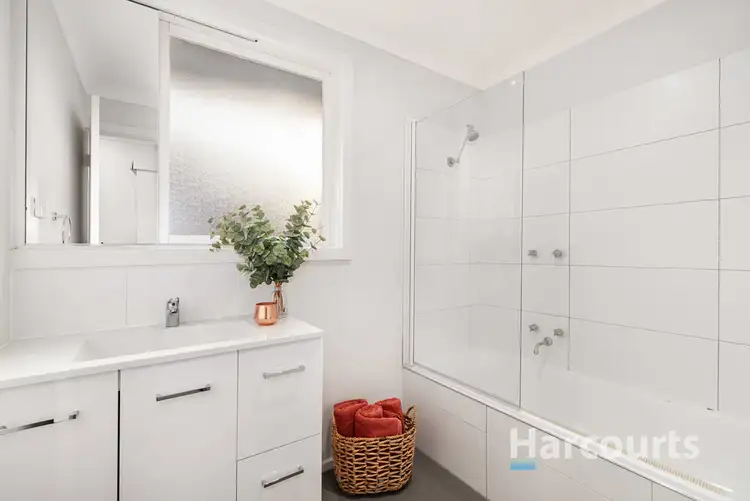 Fifth view of Homely house listing, 9 Ensign Close, Wantirna VIC 3152