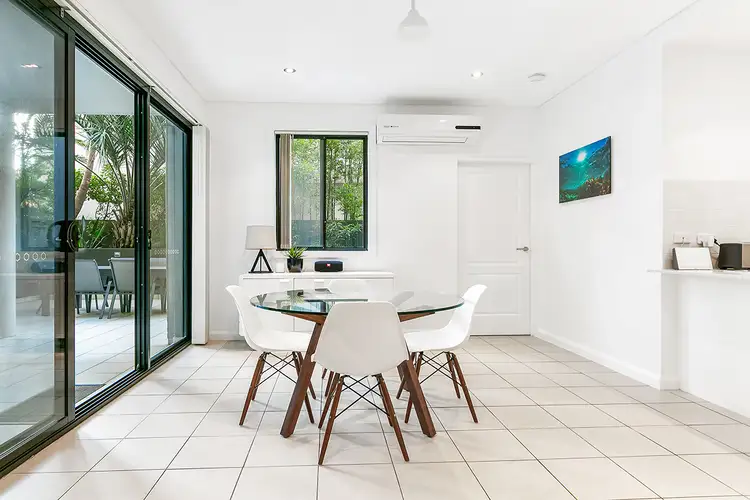 Second view of Homely apartment listing, 3/10 Oaks Avenue, Dee Why NSW 2099
