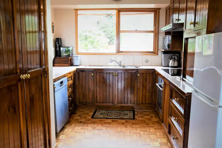 Third view of Homely house listing, 50 Hilsley Court, Toongabbie VIC 3856