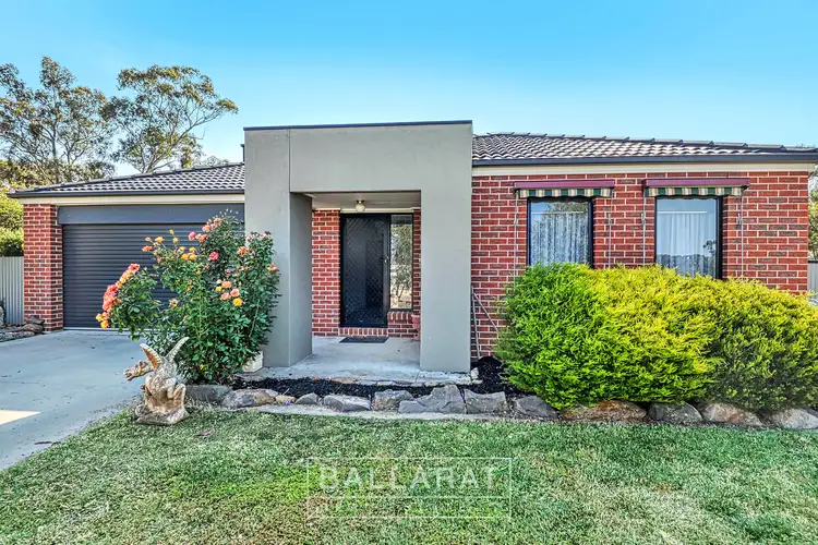 42 Rutherford Street, Avoca VIC 3467