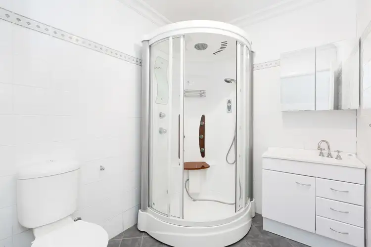 Fifth view of Homely house listing, 1/5 Vernon Avenue, Gymea Bay NSW 2227