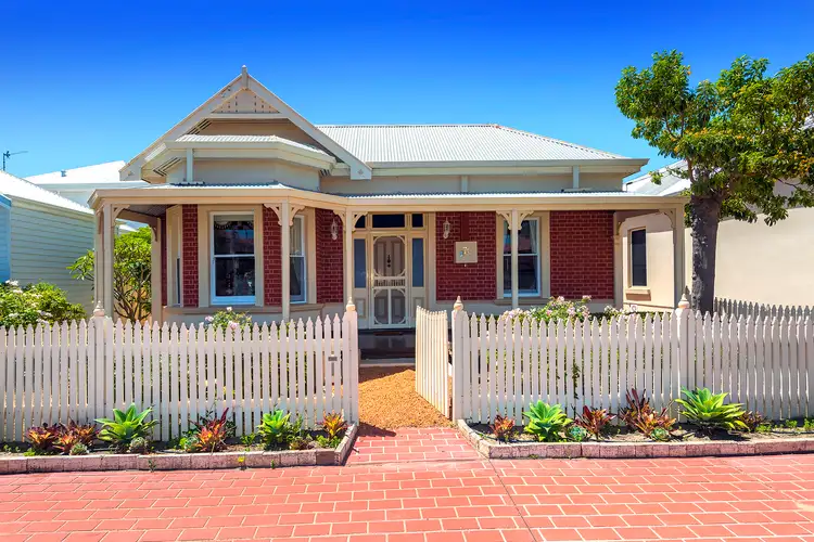 70 Stirling Street, Bunbury WA 6230