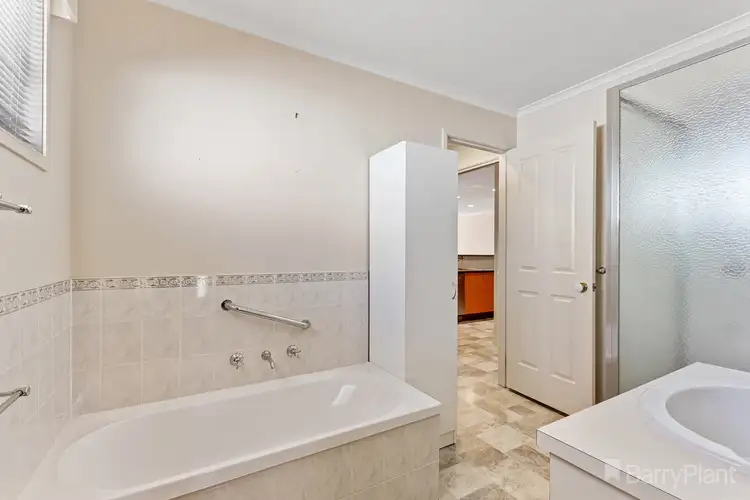 Sixth view of Homely house listing, 6 Barwon Drive, Kennington VIC 3550