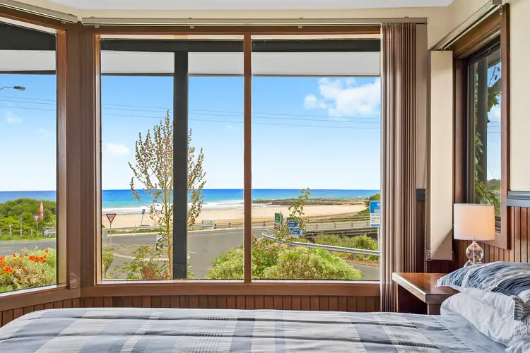 1 Old Coach Road, Skenes Creek VIC 3233