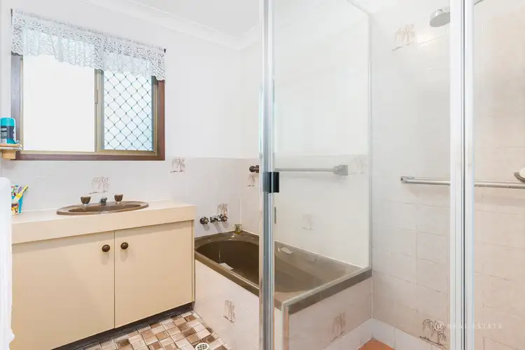 Sixth view of Homely house listing, 10 Housden Place, Taranganba QLD 4703