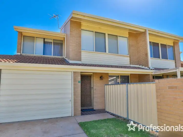 Seventh view of Homely townhouse listing, 18 Hibiscus Drive, Mildura VIC 3500