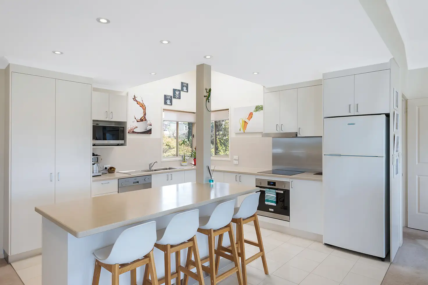 Main view of Homely unit listing, 28/1-5 Ocean View Avenue, Merimbula NSW 2548