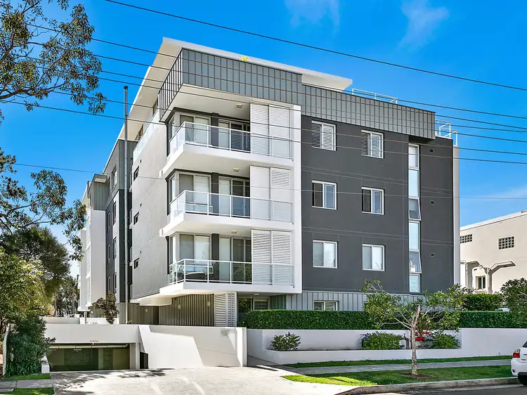 Main view of Homely apartment listing, 1/14 Pleasant Avenue, North Wollongong NSW 2500