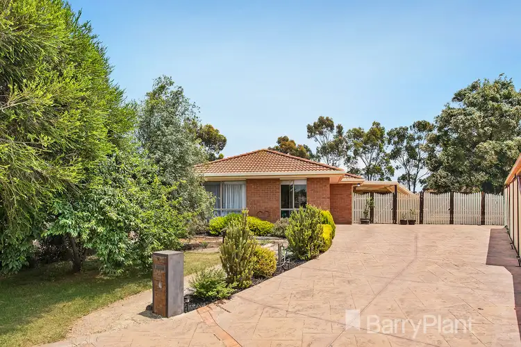 10 Nambet Place, Kurunjang VIC 3337