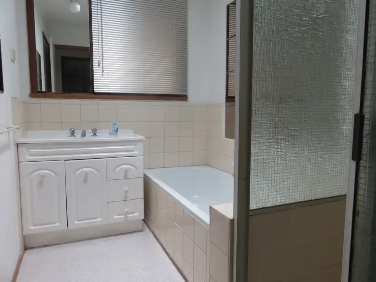 Fifth view of Homely house listing, 15 Eildon Parade, Rowville VIC 3178