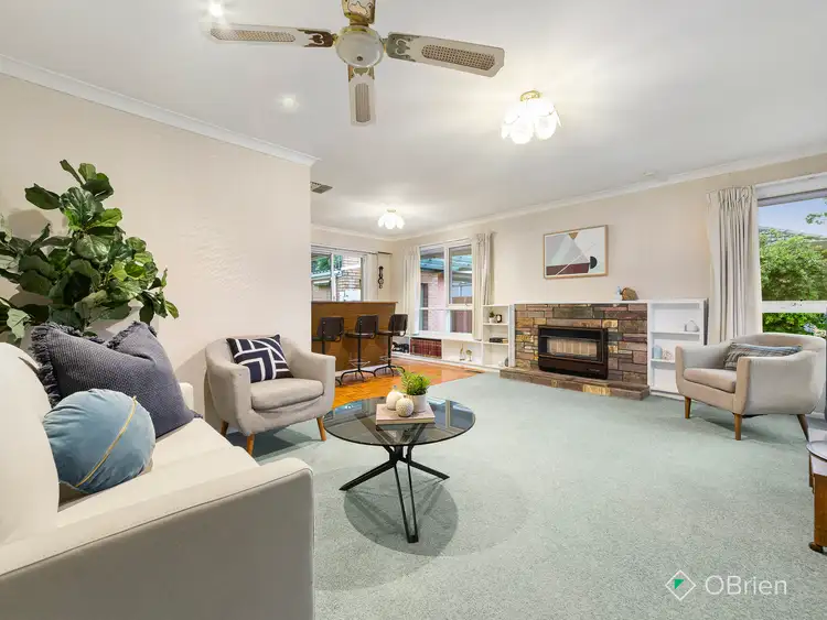Second view of Homely house listing, 4 Gardenia Crescent, Cheltenham VIC 3192