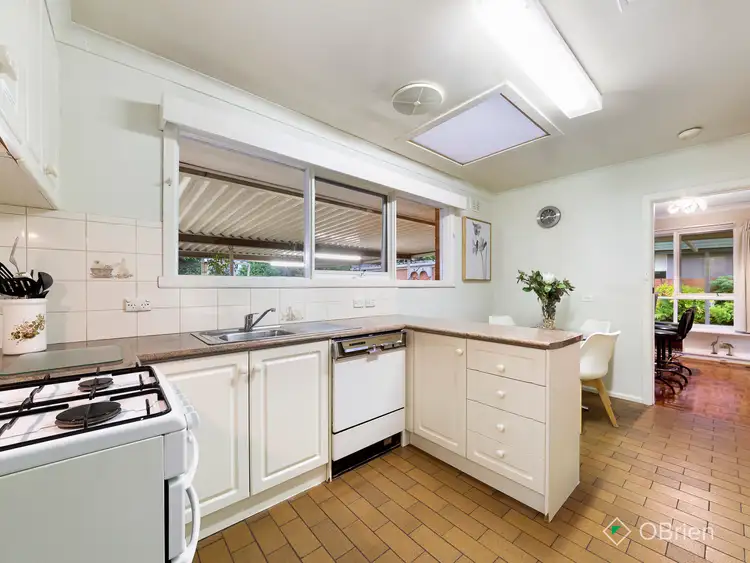 Fifth view of Homely house listing, 4 Gardenia Crescent, Cheltenham VIC 3192