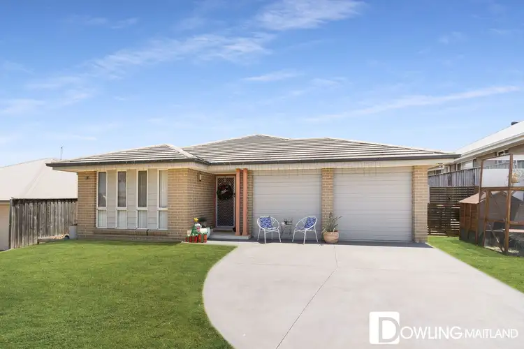 34 Les Circuit, Gillieston Heights NSW 2321