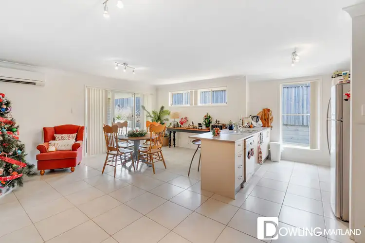 Third view of Homely house listing, 34 Les Circuit, Gillieston Heights NSW 2321