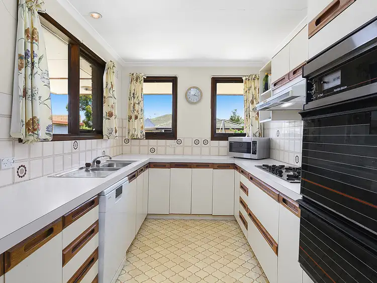 Third view of Homely house listing, 112 Belle Vue Avenue, Highton VIC 3216