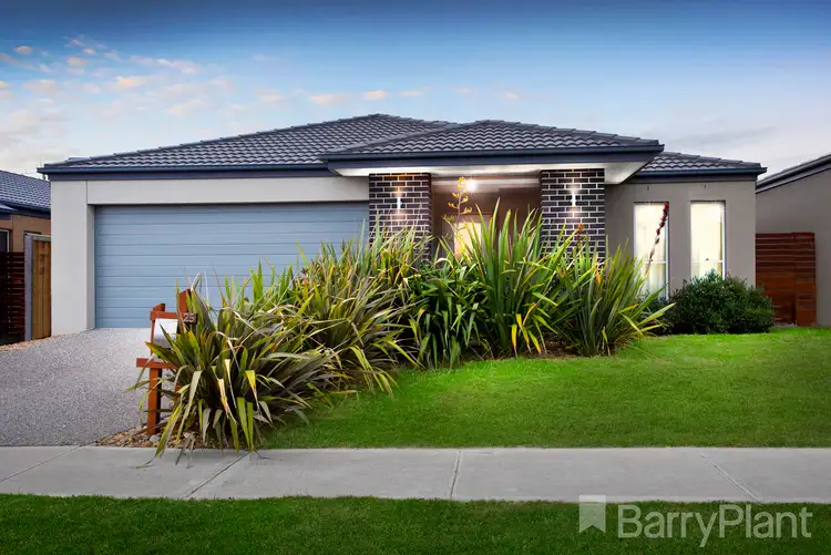 25 Giselle Circuit, Greenvale VIC 3059