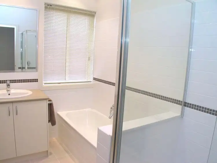 Fourth view of Homely unit listing, 2/12 Police Road, Rowville VIC 3178