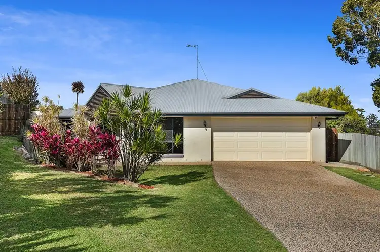 4 Saratoga Close, Wilsonton QLD 4350