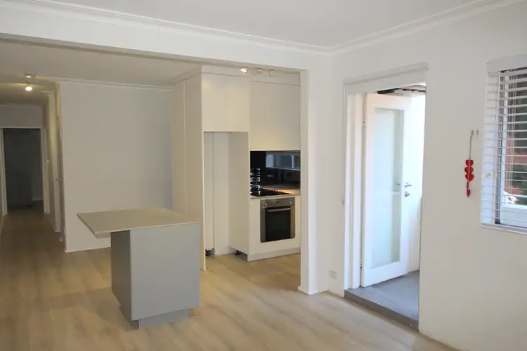 2/13 Queensborough Road