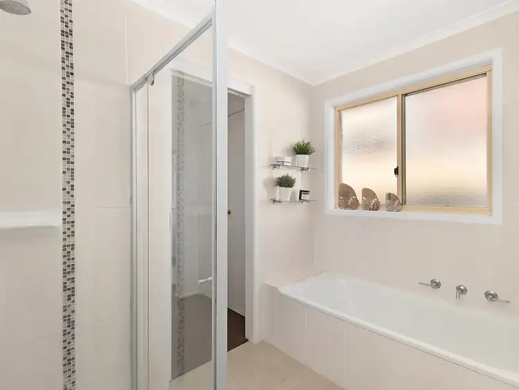 Sixth view of Homely house listing, 2 Giliruk Crescent, Ngunnawal ACT 2913