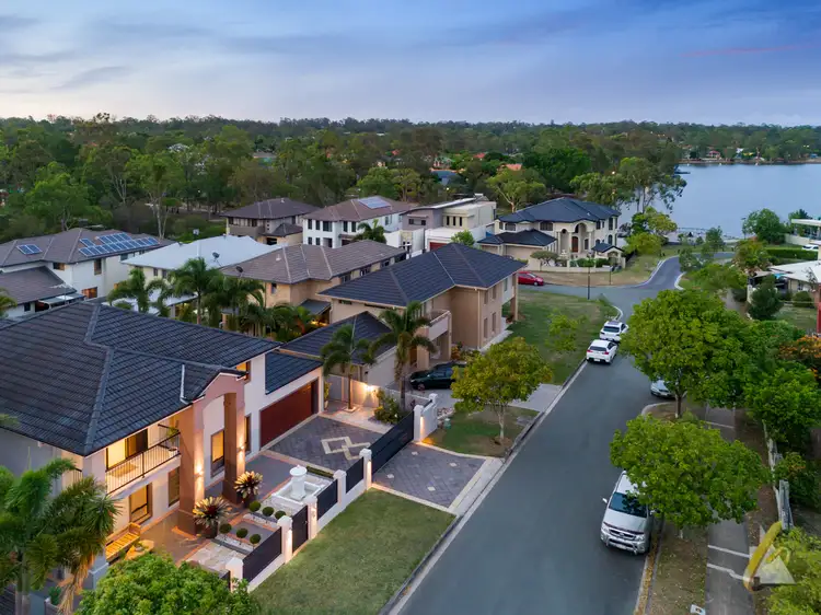14 Riviera Way, Forest Lake QLD 4078
