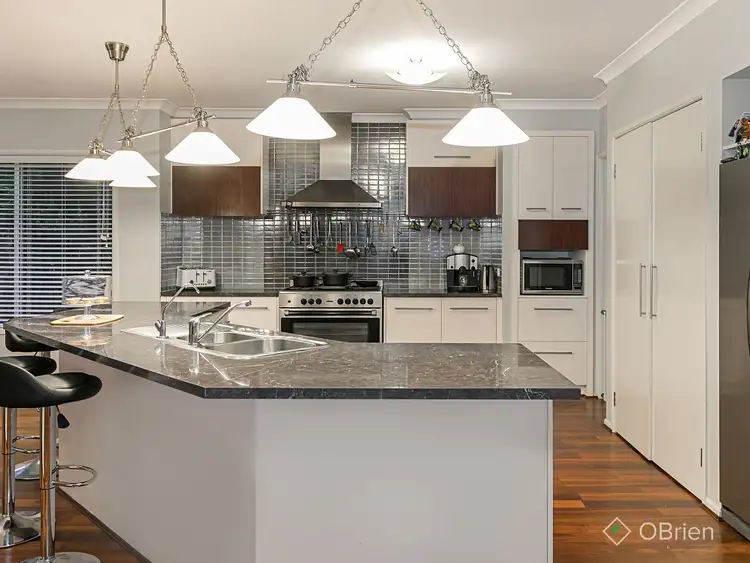 19 Sweet Gum Place, Sandhurst VIC 3977
