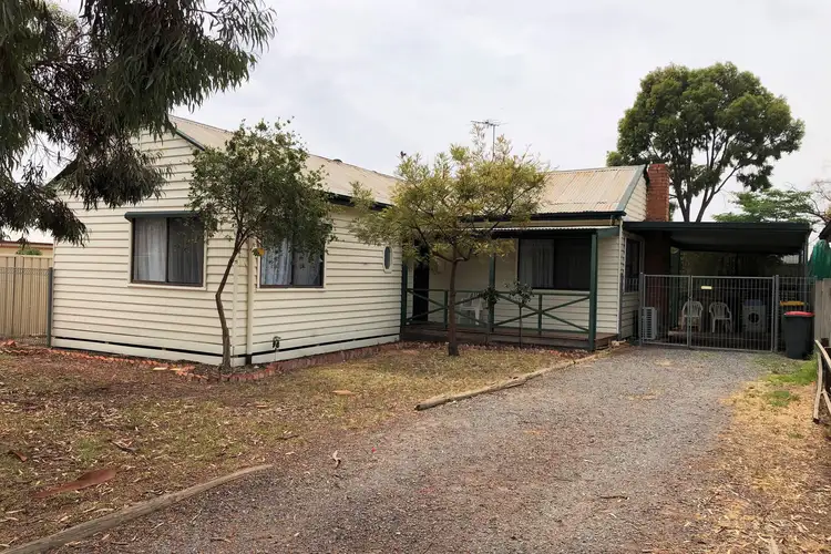 6 Robin Street, Robinvale VIC 3549