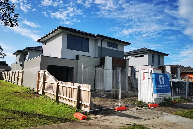 2/9 Cleary Court, Clayton South VIC 3169