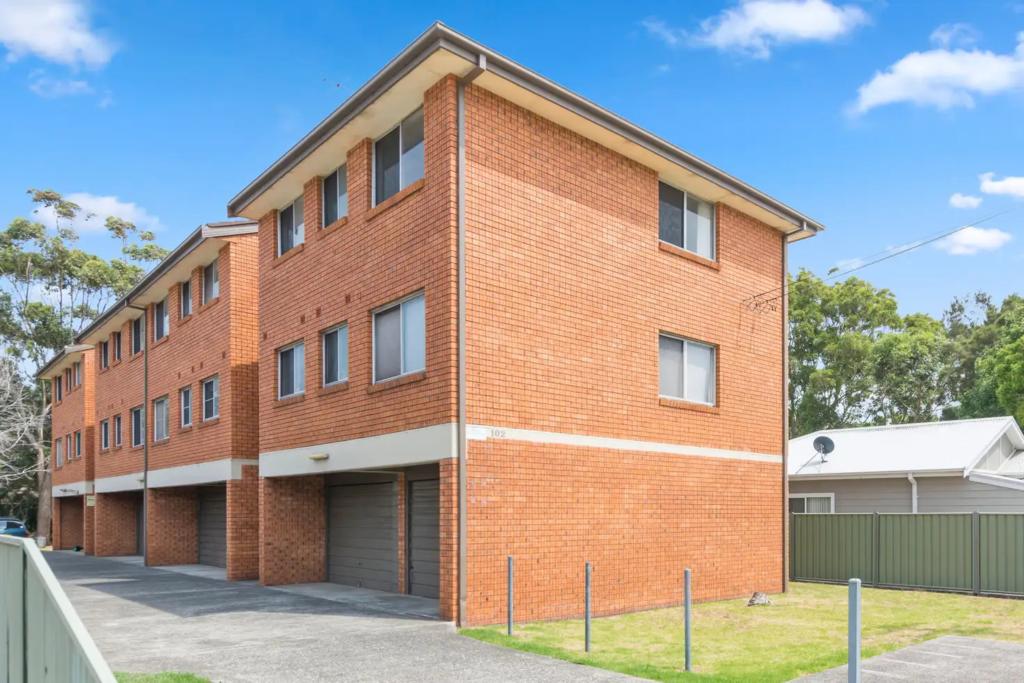 Main view of Homely unit listing, 2/102 Cawley Street, Bellambi NSW 2518