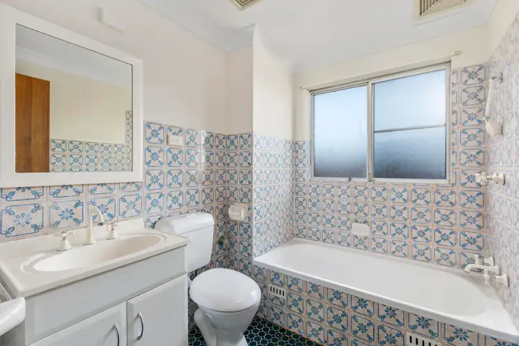 Sixth view of Homely unit listing, 2/102 Cawley Street, Bellambi NSW 2518
