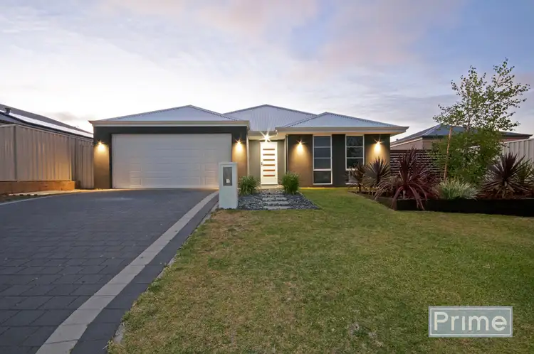 Second view of Homely house listing, 8 Vaughan Vista, Lange WA 6330