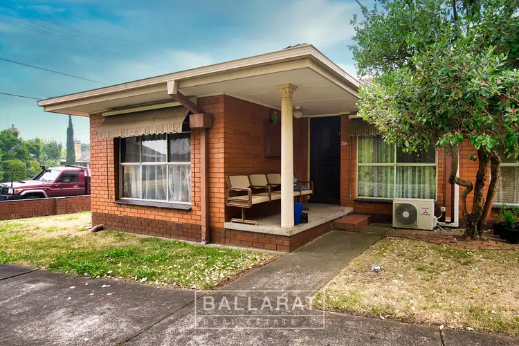 Main view of Homely unit listing, 1/7 Glasgow Street, Wendouree VIC 3355
