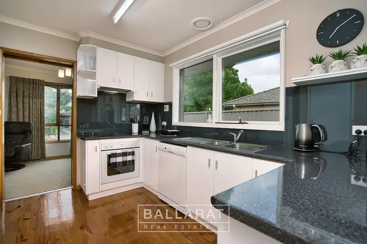 Fourth view of Homely house listing, 5 Yvonne Street, Wendouree VIC 3355