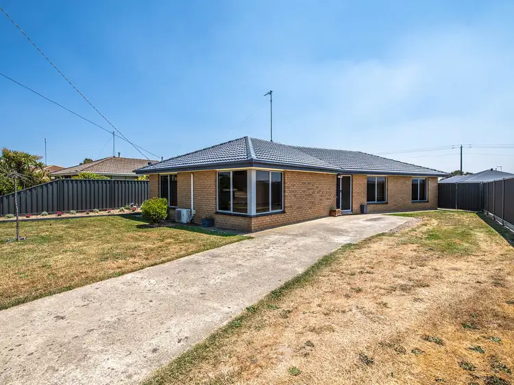 Main view of Homely house listing, 2 Ealing Avenue, Wendouree VIC 3355