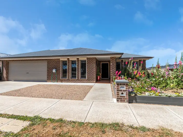 25 Portsea Street, Alfredton VIC 3350