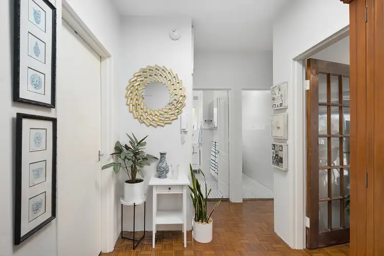 Fifth view of Homely apartment listing, 2/15 Premier Street, Neutral Bay NSW 2089
