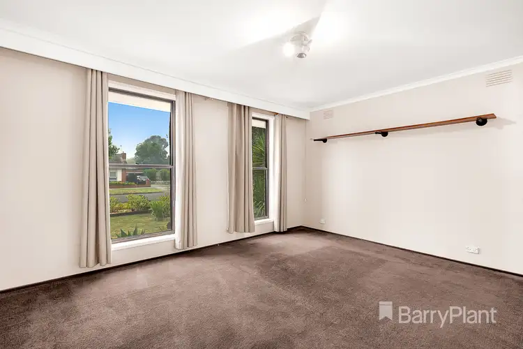 Fifth view of Homely house listing, 20 Cranbourne Drive, Cranbourne VIC 3977