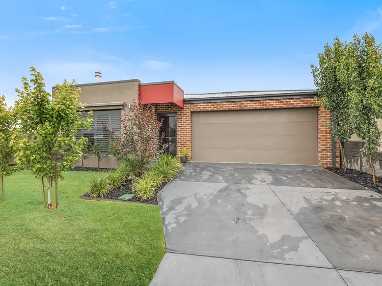 8 Cowan Court, Neerim South VIC 3831