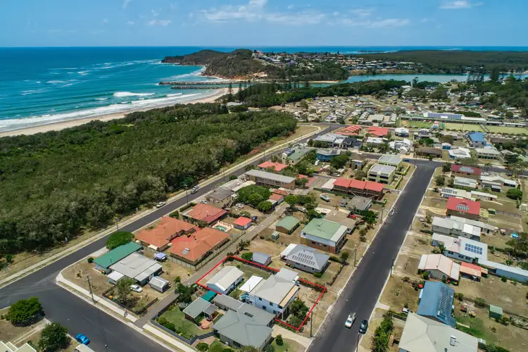 14 Heath Street, Evans Head NSW 2473