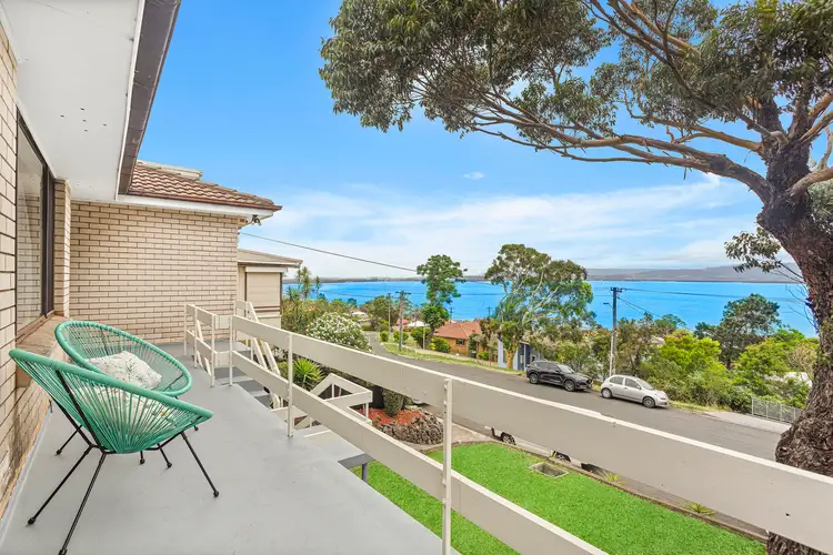 91 Lake Heights Road, Lake Heights NSW 2502