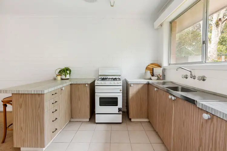 Fifth view of Homely unit listing, 4/3 Henley Avenue, Mount Martha VIC 3934