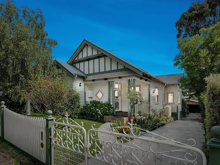14 Roxby Street, Manifold Heights VIC 3218