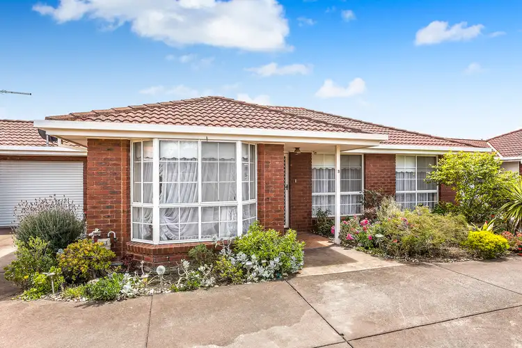 2/34 Romawi Street, Altona VIC 3018